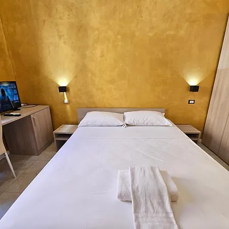 Hotel Ferrari-2