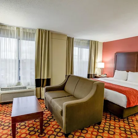 Charlotte Suites-3