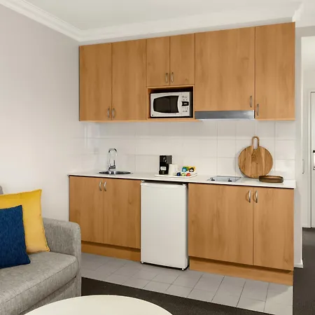 Oaks Perth Hotel-2