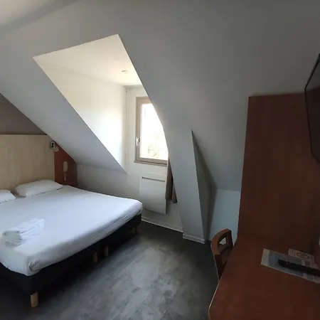 Hotel Novella Nantes Centre Gare-2