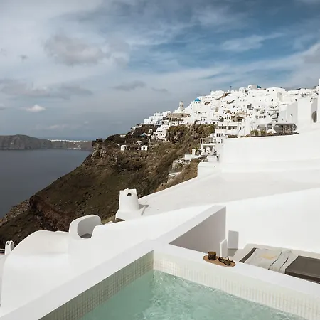Aqua Luxury Suites By Nomee Hospitality Group-3