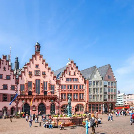 Grand Hotel Downtown - Frankfurt Central Station - Boutique Design Hotel-3