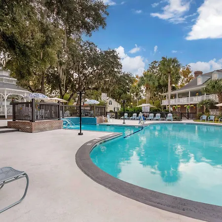 Best Western Plus St. Simons-2