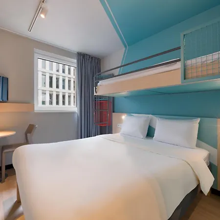 Ibis Budget Hamburg City-3