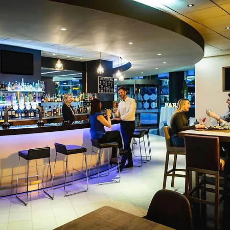Novotel Reading Centre-2