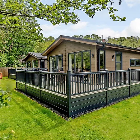 Bath Mill Lodge Retreat-2