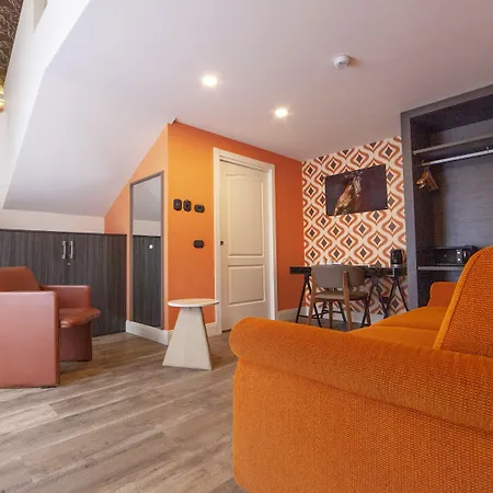 Hotel Al Campanile - Luxury Suites & Apartments-2