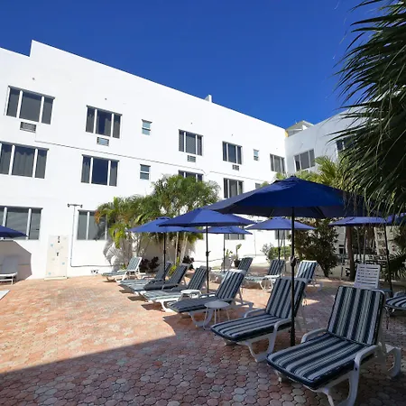 Tropics Hotel-2
