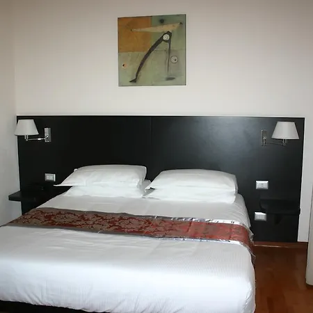 Regal Park Hotel-2