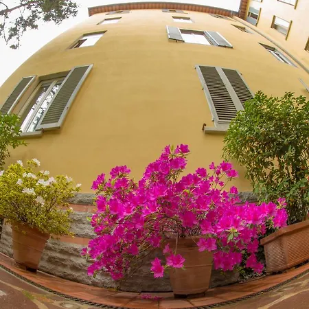 Hotel Aurora-3