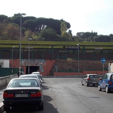 Roma Tourist House-3