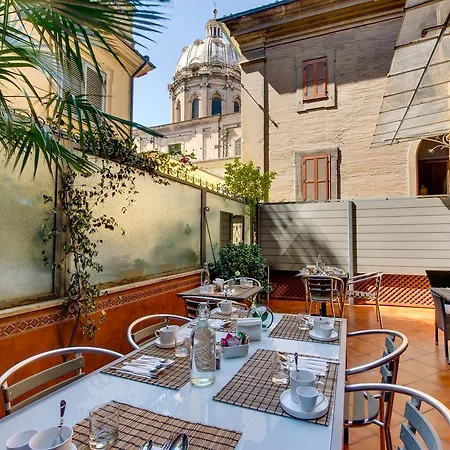 Lh Royal Suites Terrace-3