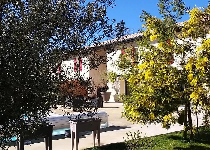 Bed and Breakfast La résinière à Salles 