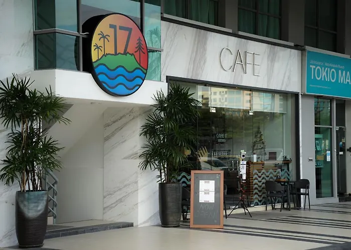 Hotel 17