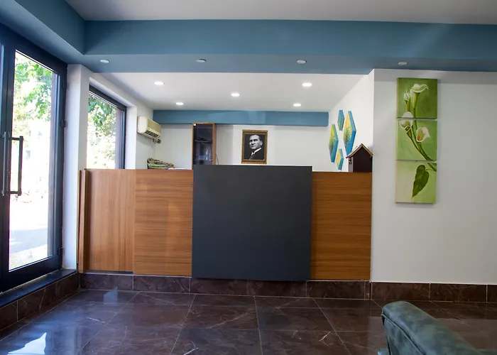 Nergos Side Hotel