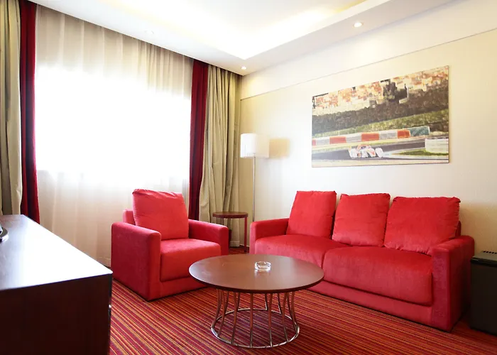 Holiday Inn Express Shanghai New Hongqiao, An Ihg Hotel