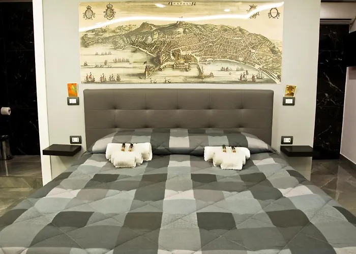 Suite Napoli Sotterranea Con Jacuzzi