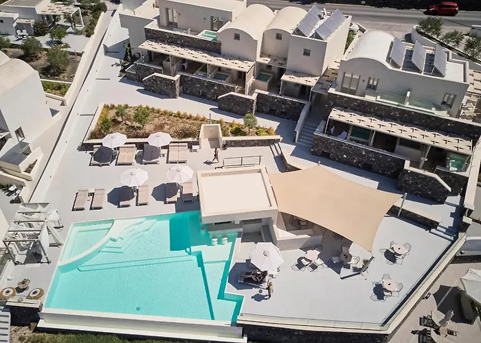 Hotel Adorno Oia