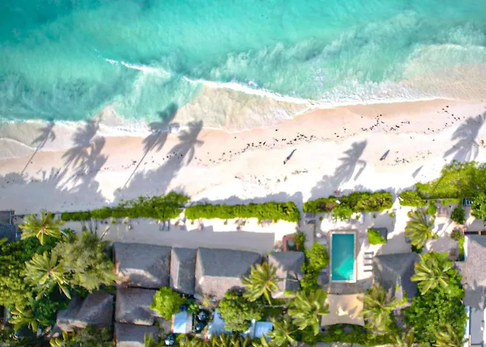 Uhuru Beach Hotel Jambiani 