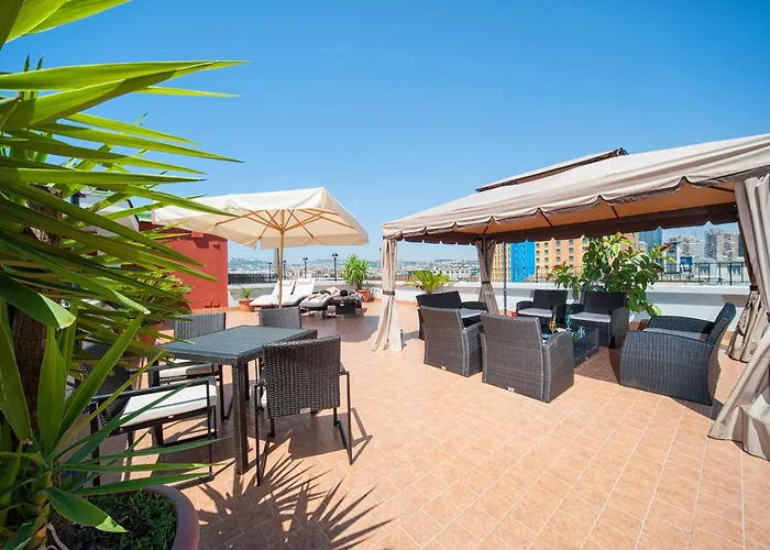 Hotel Tiempo Nápoles
