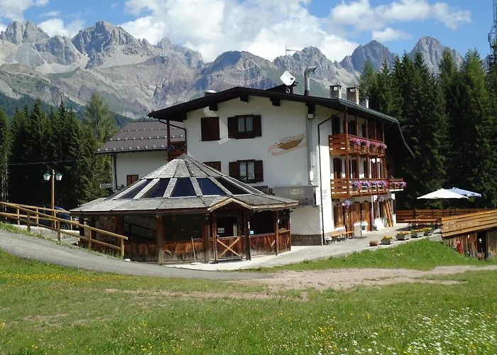 Hotel Pensione Dolomiti Falcade