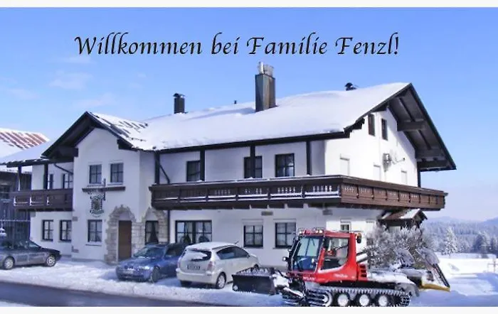 Pension Philippsreut Zum Pfenniggeiger Am Goldsteigwanderweg