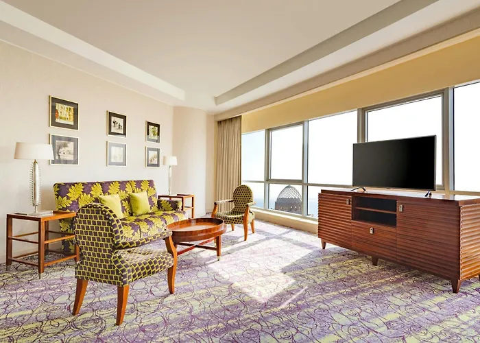 Qabila Westbay Hotel