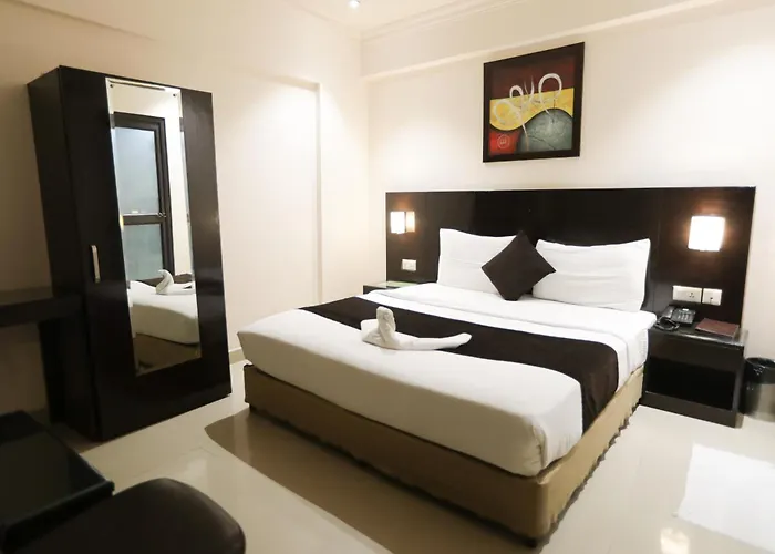 Anr Hotels Lucknow