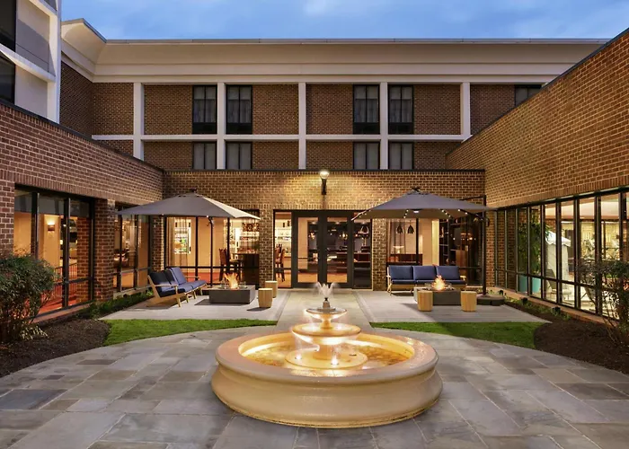Doubletree By Hilton Mclean Tysons Hotel Tysons Corner