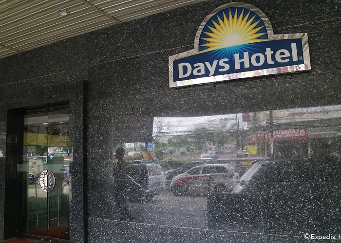 Days Hotel By Wyndham Iloilo