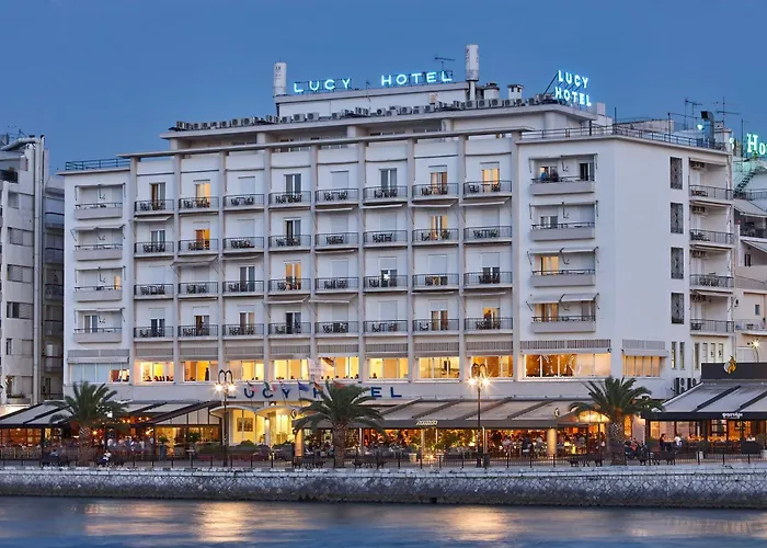 Lucy Hotel Chalkida
