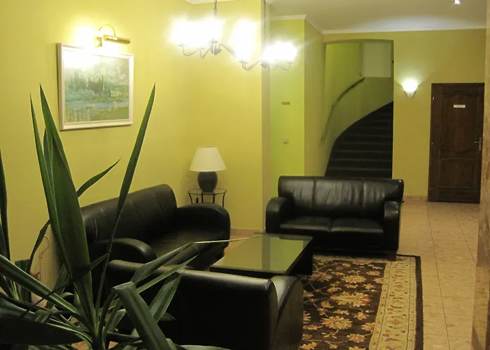 Abri Hotel