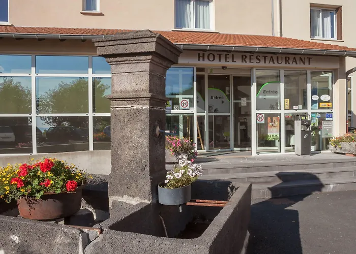 Hotel Logis Relais Des Puys à Orcines