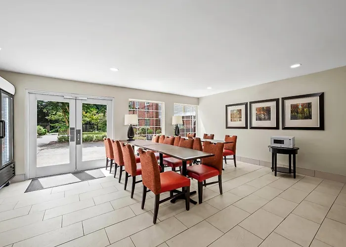 Mainstay Suites Raleigh North