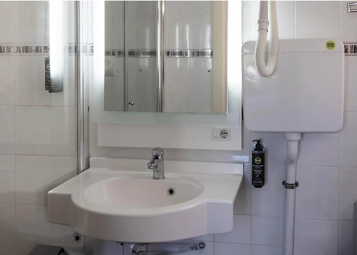 B&B HOTEL Diano Marina Palace
