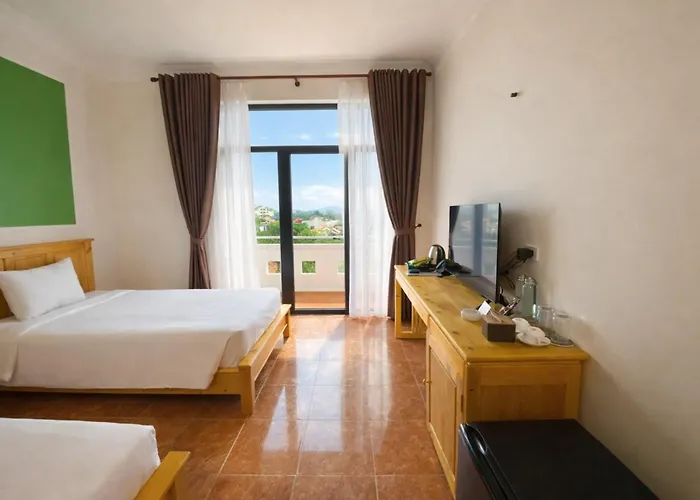 Sea And Sand Hotel
