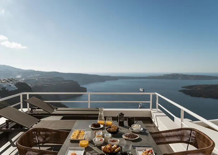 Aqua Luxury Suites By Nomee Hospitality Group Imerovigli 