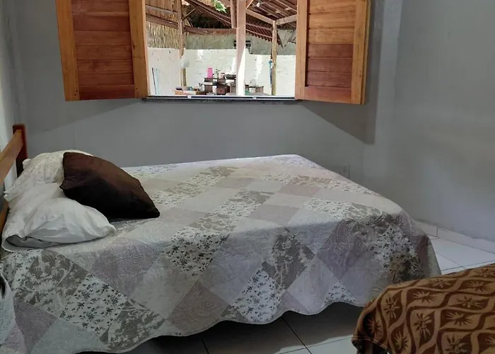 Quarto compartilhado com ar condicionado banheiro externo compartilhado