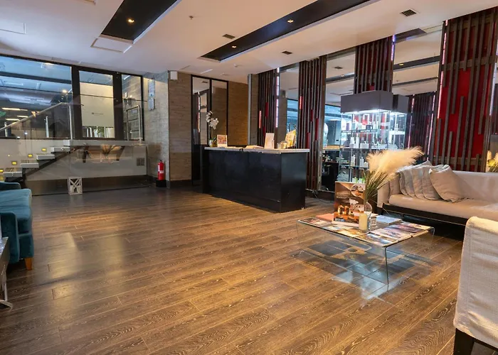 Wyndham Santiago Pettra