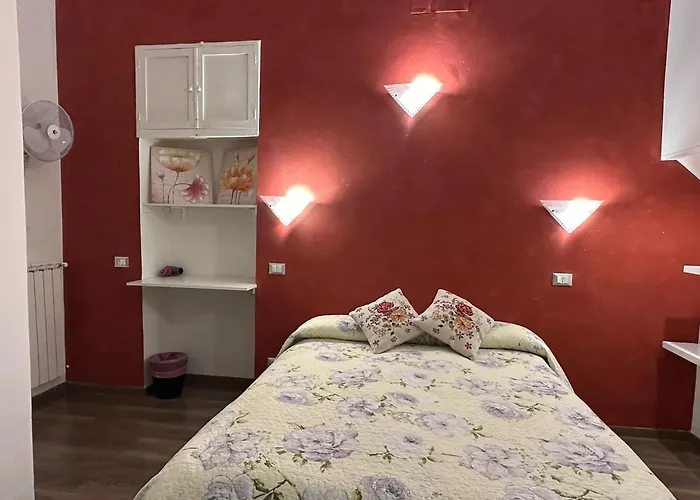 Marcelina Vaticans Rooms Roma