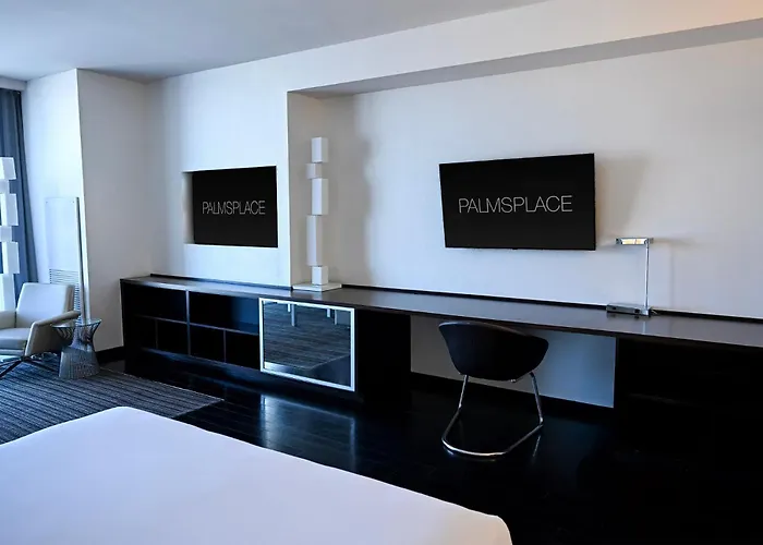 Palms Place Hotel And Spa