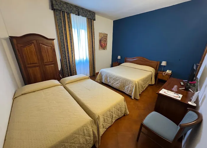 Hotel Bologna Florence
