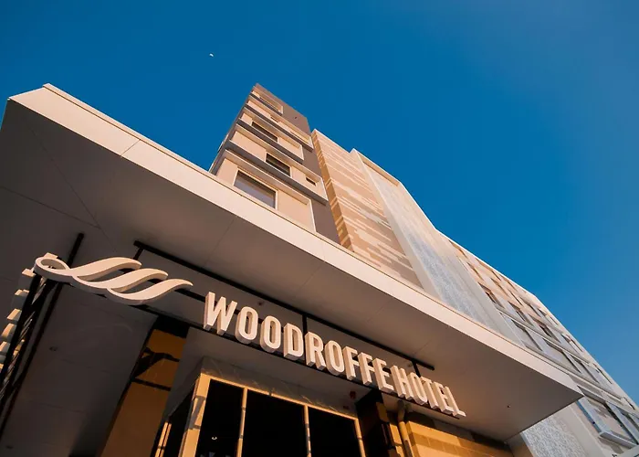 Woodroffe Hotel