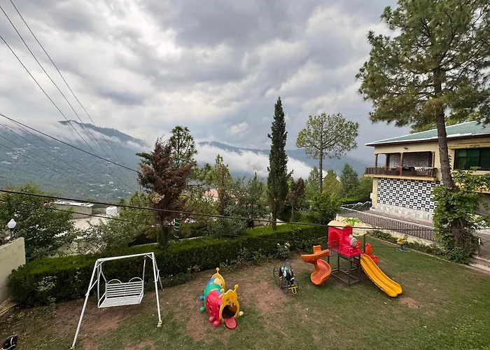 Skymount Hotel Murree