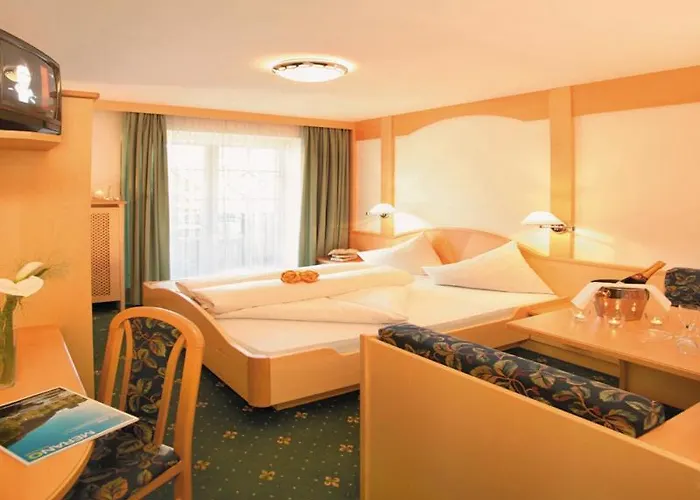 Parkhotel Plauserhof