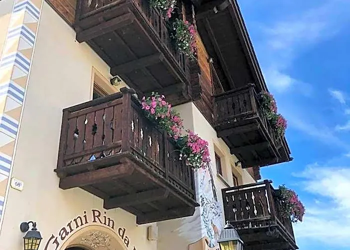 Hotel Garni Rin Da Rin