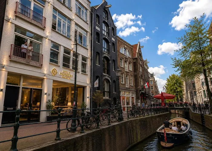 De Herbert Amsterdam - Newly Renovated