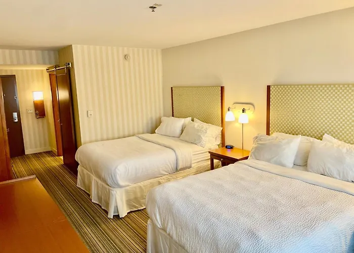 Holiday Inn Express Columbus Airport Easton