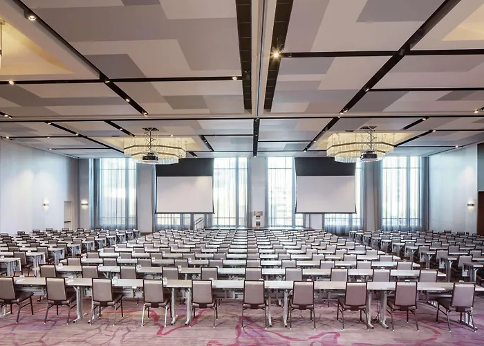 Hilton Rochester Mayo Clinic Area