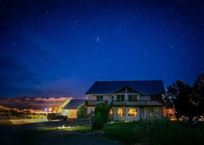 Bryce Trails Bed And Breakfast Tropic